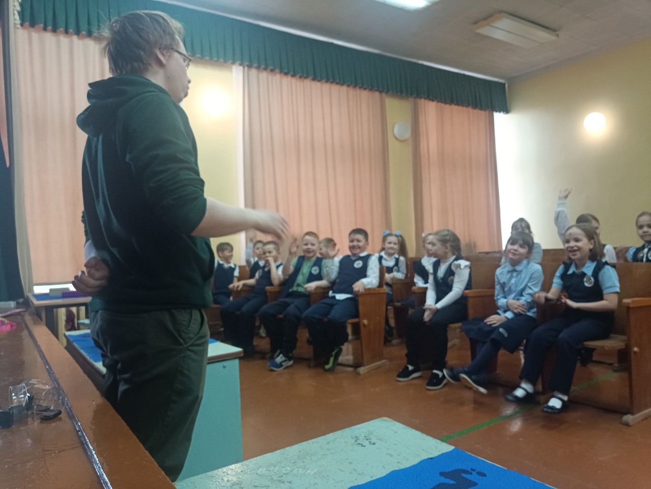 Невероятные приключения в виртуальной реальности!.